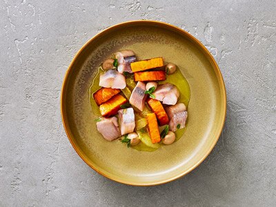 Herring with sweet potato and walnut